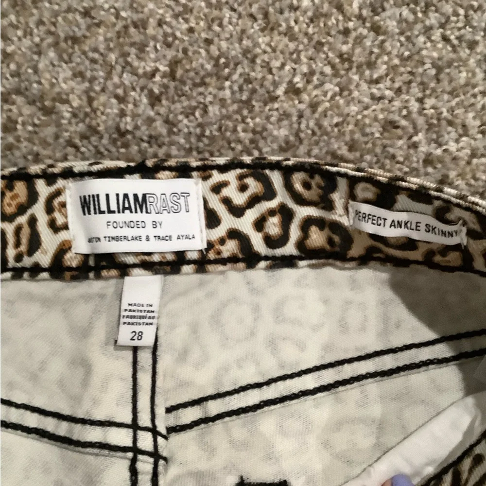 Relisted - Picture 4 of 6